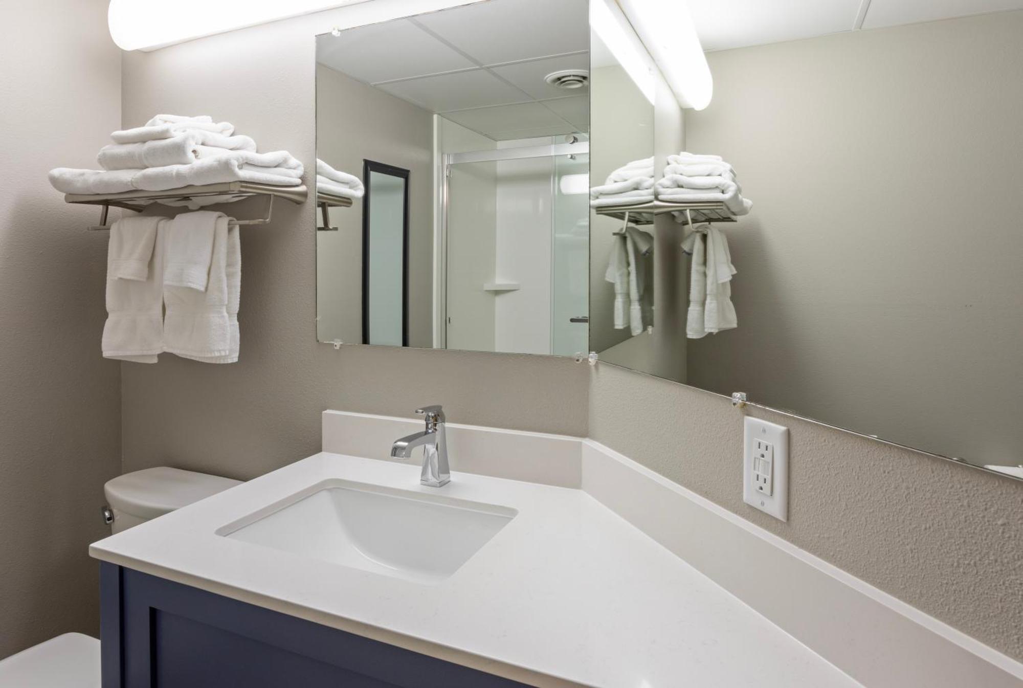 Paynesville Inn & Suites 객실 사진